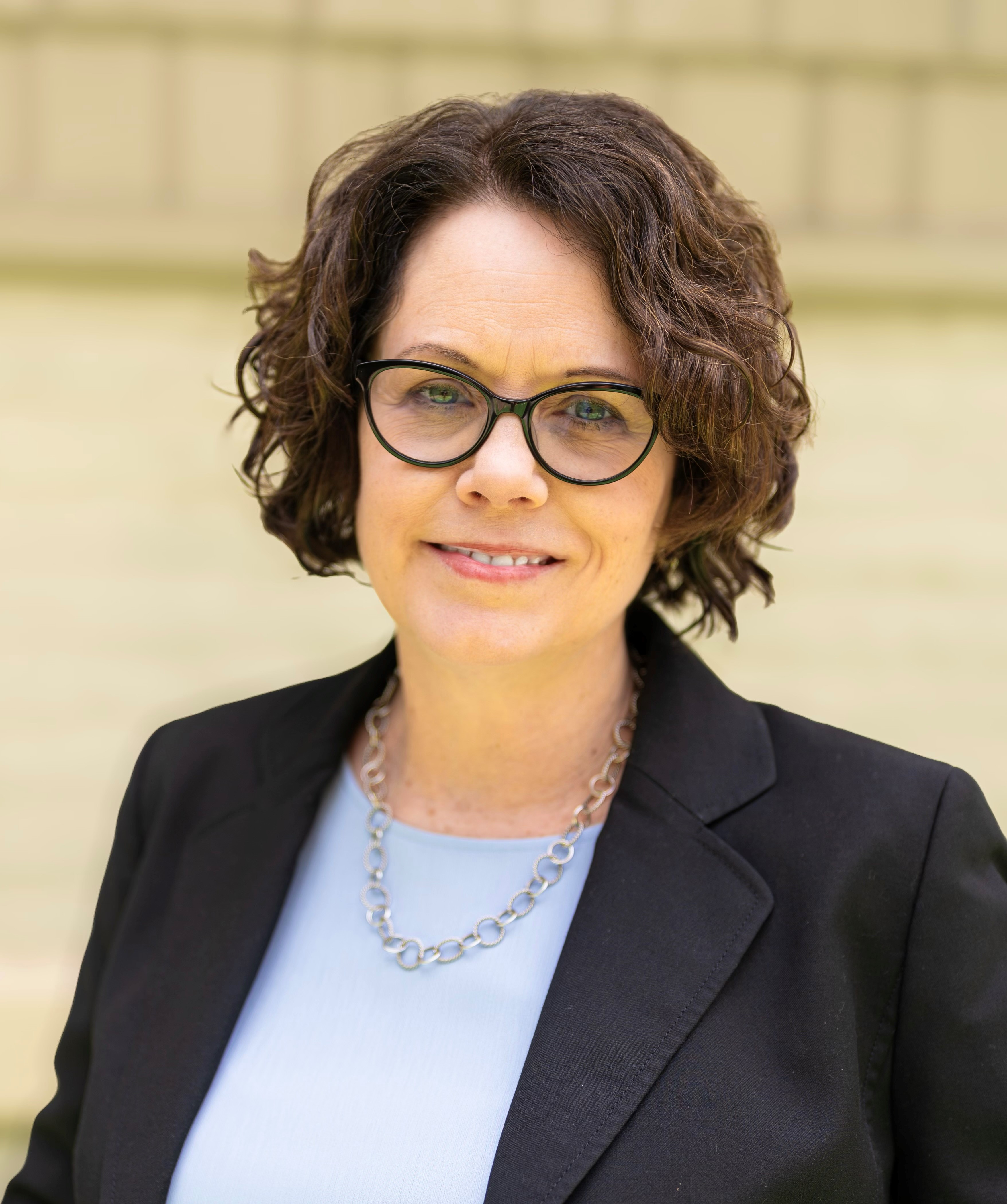 Photo of Karen Perry